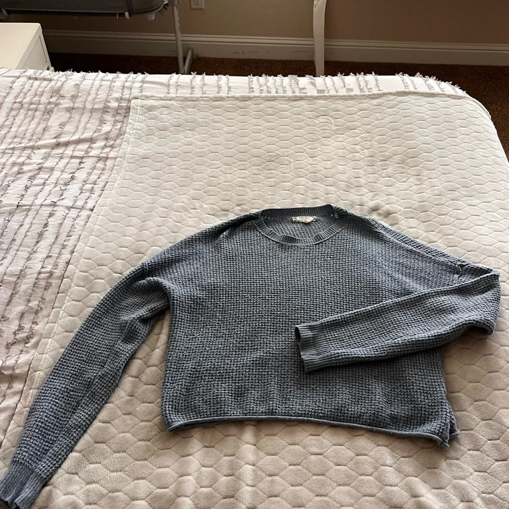 Cozy Light Blue Knit Sweater - Picture 2 of 2